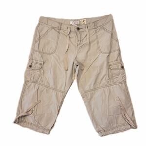 OP cargo capri shorts
